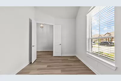 945 Terlingua Creek Drive, Conroe, TX 77304 - Photo 7