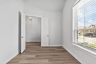 945 Terlingua Creek Dr, Conroe, TX 77304 - Photo 7