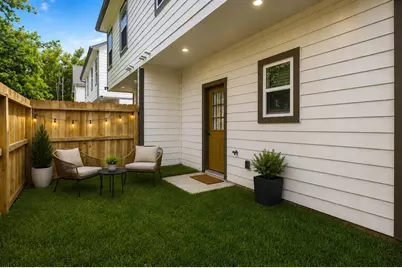 8412 Darien Street #B, Houston, TX 77028 - Photo 19