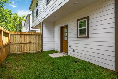 8412 Darien Street #B, Houston, TX 77028 - Photo 19