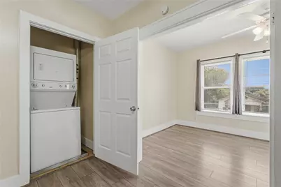 4201 Woodleigh Street #3, Houston, TX 77023 - Photo 11