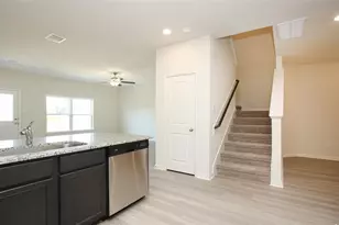 545 Bains St, Brookshire, TX 77423 - Photo 5