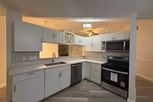 13303 Sheer Water Dr, Houston, TX 77082 - Photo 19