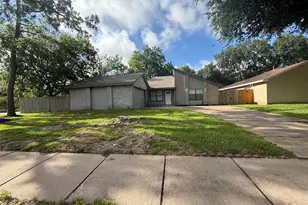 13303 Sheer Water Dr, Houston, TX 77082 - Photo 27