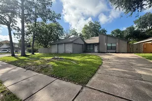 13303 Sheer Water Dr, Houston, TX 77082 - Photo 5