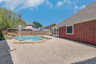 8126 Laurel Ln, Baytown, TX 77523 - Photo 39