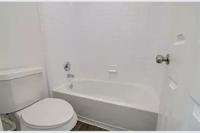 8126 Laurel Lane, Baytown, TX 77523 - Photo 35