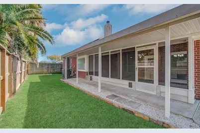 8126 Laurel Lane, Baytown, TX 77523 - Photo 43