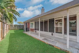 8126 Laurel Ln, Baytown, TX 77523 - Photo 43