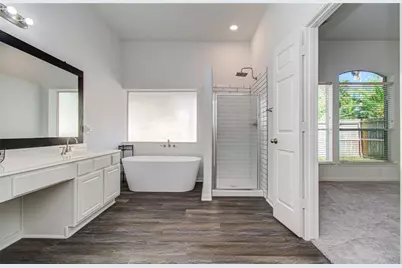 8126 Laurel Lane, Baytown, TX 77523 - Photo 31