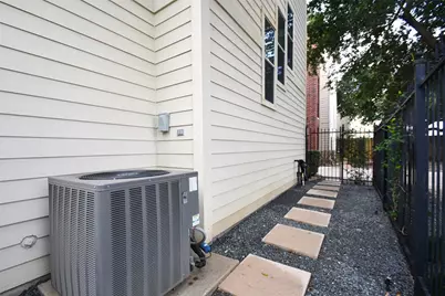 1016 Studer Street, Houston, TX 77007 - Photo 37