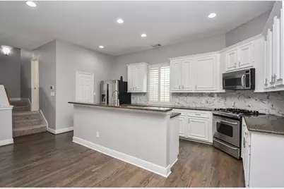 1016 Studer Street, Houston, TX 77007 - Photo 13