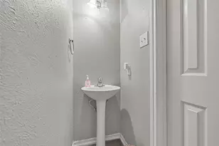 5707 Meadow Breeze Ln, Rosharon, TX 77583 - Photo 23