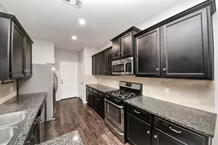 16130 Beachside Pl, Crosby, TX 77532 - Photo 21