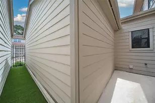 800 Country Pl Dr, Houston, TX 77079 - Photo 35