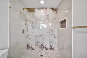 800 Country Pl Dr, Houston, TX 77079 - Photo 25