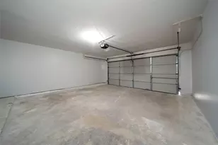 800 Country Pl Dr, Houston, TX 77079 - Photo 33