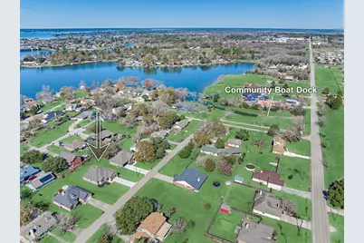 10473 Valley Drive N, Willis, TX 77318 - Photo 3