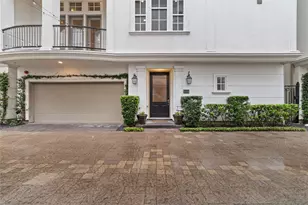 3216 McKinney St, Houston, TX 77003 - Photo 1