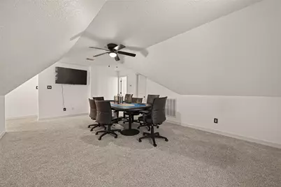 14063 Belmont Circle, Mont Belvieu, TX 77523 - Photo 35