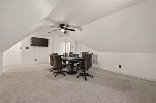14063 Belmont Cir, Mont Belvieu, TX 77523 - Photo 35