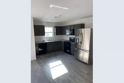 121 St Regis, Livingston, TX 77351 - Photo 3