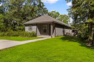 121 St Regis, Livingston, TX 77351 - Photo 1