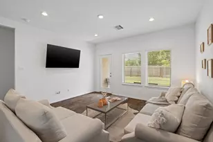 22306 Forest Gorge Ln, Spring, TX 77373 - Photo 13