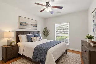 8742 Rippling Water Dr, Sugar Land, TX 77479 - Photo 17