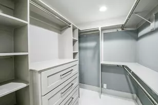2300 Augusta Dr, Houston, TX 77057 - Photo 19