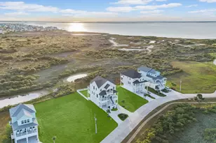 25935 Bay Breeze Dr, Galveston, TX 77554 - Photo 3