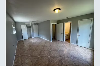 10607 Bainbridge Street, Houston, TX 77016 - Photo 7