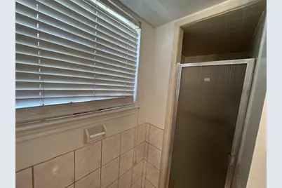 10607 Bainbridge Street, Houston, TX 77016 - Photo 9