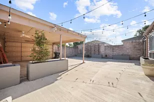 16027 Brimfield Dr, Houston, TX 77082 - Photo 41