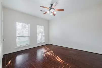 7155 Windwater Lagoon, Houston, TX 77036 - Photo 9