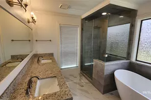 2230 Ashford Hollow Ln, Houston, TX 77077 - Photo 13