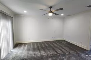 2230 Ashford Hollow Ln, Houston, TX 77077 - Photo 13