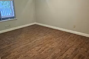 7711 Del Glen Ln, Houston, TX 77072 - Photo 13
