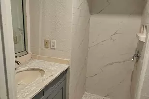7711 Del Glen Ln, Houston, TX 77072 - Photo 15