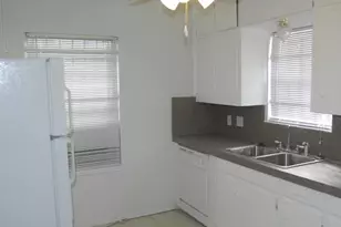 5903 Nancy Ann St, Houston, TX 77009 - Photo 7