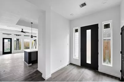 4338 Larkspur Street, Houston, TX 77051 - Photo 9