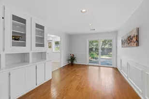 5410 Indigo St, Houston, TX 77096 - Photo 9