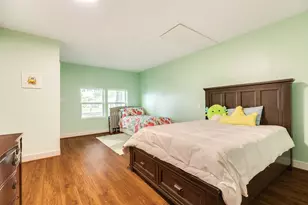 303 Southern Oaks Dr, Lake Jackson, TX 77566 - Photo 17