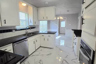 2238 Silver Sage Dr, Houston, TX 77077 - Photo 13