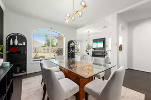 14910 Lake Woodbridge Ct, Sugar Land, TX 77498 - Photo 11