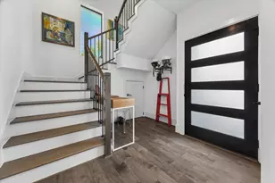2435 Sheridan St, Houston, TX 77030 - Photo 3