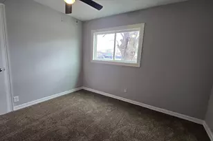8654 Tilgham St, Houston, TX 77029 - Photo 7