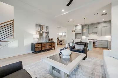 2015 Hopkins Street, Houston, TX 77006 - Photo 5