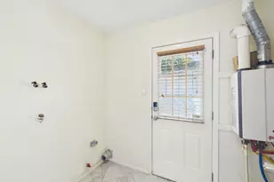 12842 Westmere Dr, Houston, TX 77077 - Photo 17