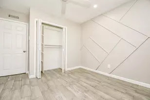 14646 Dartwood Dr, Houston, TX 77049 - Photo 11